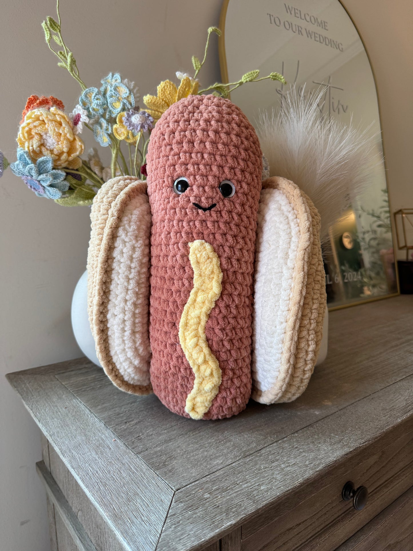 Howard the Hotdog - Experienced Beginner Crochet Pattern!
