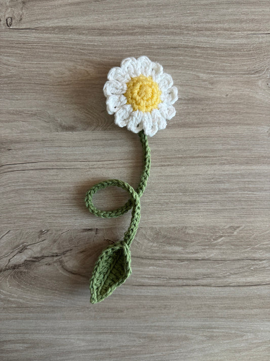 Daisy Bookmark/Bag Charm - Forest Green Stem (Ready to Ship)