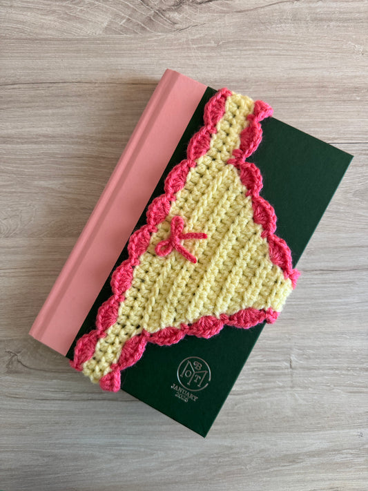 Book Thong Bookmark - Yellow with Pink Scallop Border& Bow (Ready to Ship)
