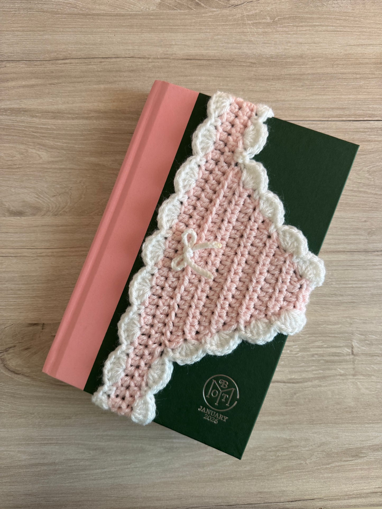 Book Thong Bookmark - Pink with White Scallop Border & Bow (Ready to Ship)