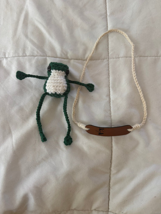 Darkest Green Leggy Greg with Swing
