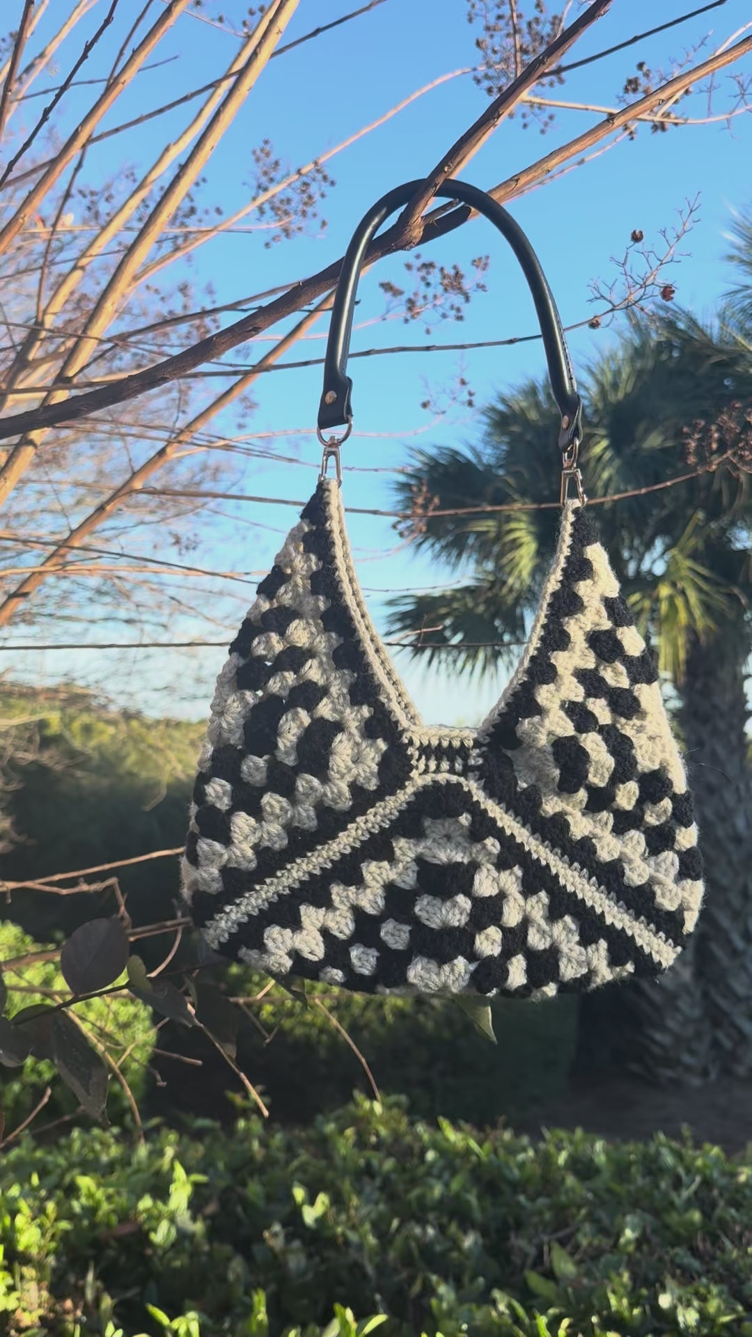 Granny Square Triangle Bag Crochet Pattern | Small, Medium & Large