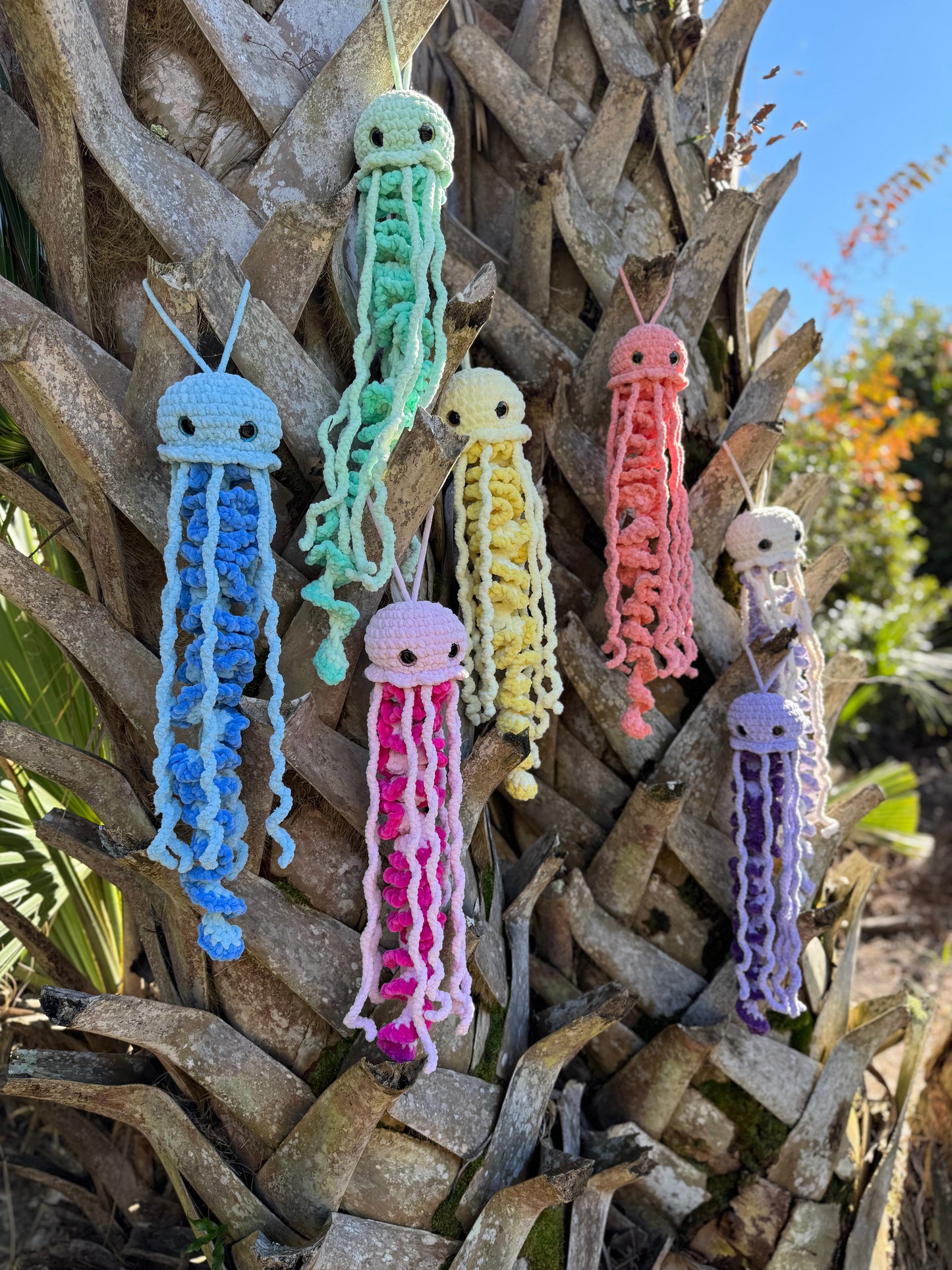 JoJo the Jellyfish Crochet Pattern | Beginner Amigurumi Pattern | Fast & Easy Plush | Nursery Décor | Market Prep | PDF + Video - English