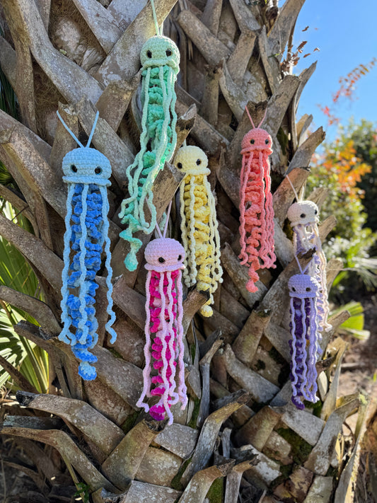 JoJo the Jellyfish Crochet Pattern | Beginner Amigurumi Pattern | Fast & Easy Plush | Nursery Décor | Market Prep | PDF + Video - English