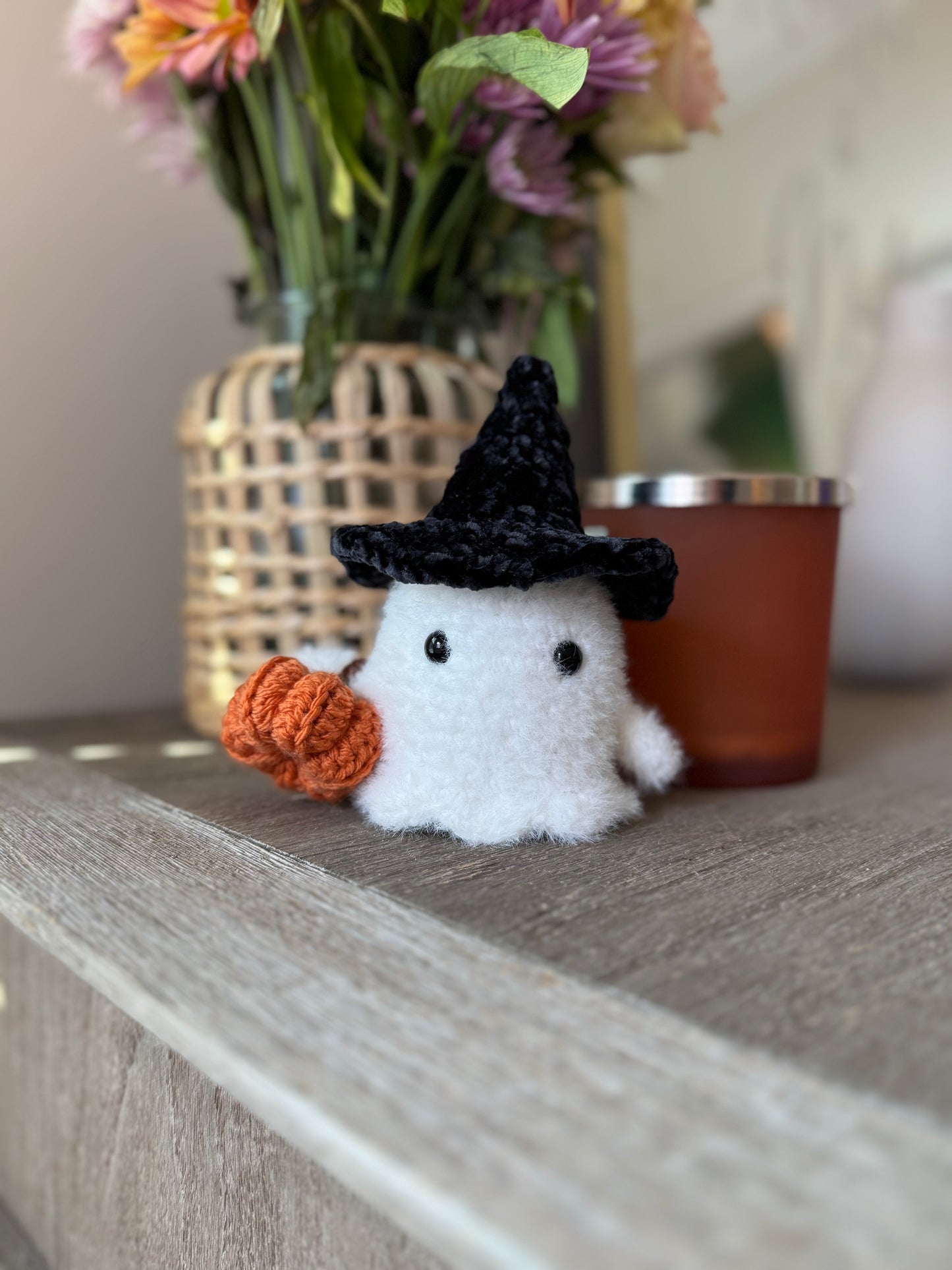 Tiny Lil Fuzzy Ghost Crochet Pattern | Quick 2-Hour Halloween Amigurumi | Includes Pumpkin Purse + Witch Hat Accessories | Low-Sew Experienced Beginner PDF